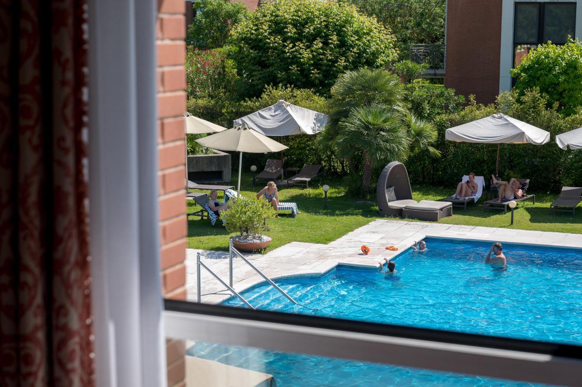 Db Villas Le Ville Del Lido Resort Lido di Venezia Exterior photo