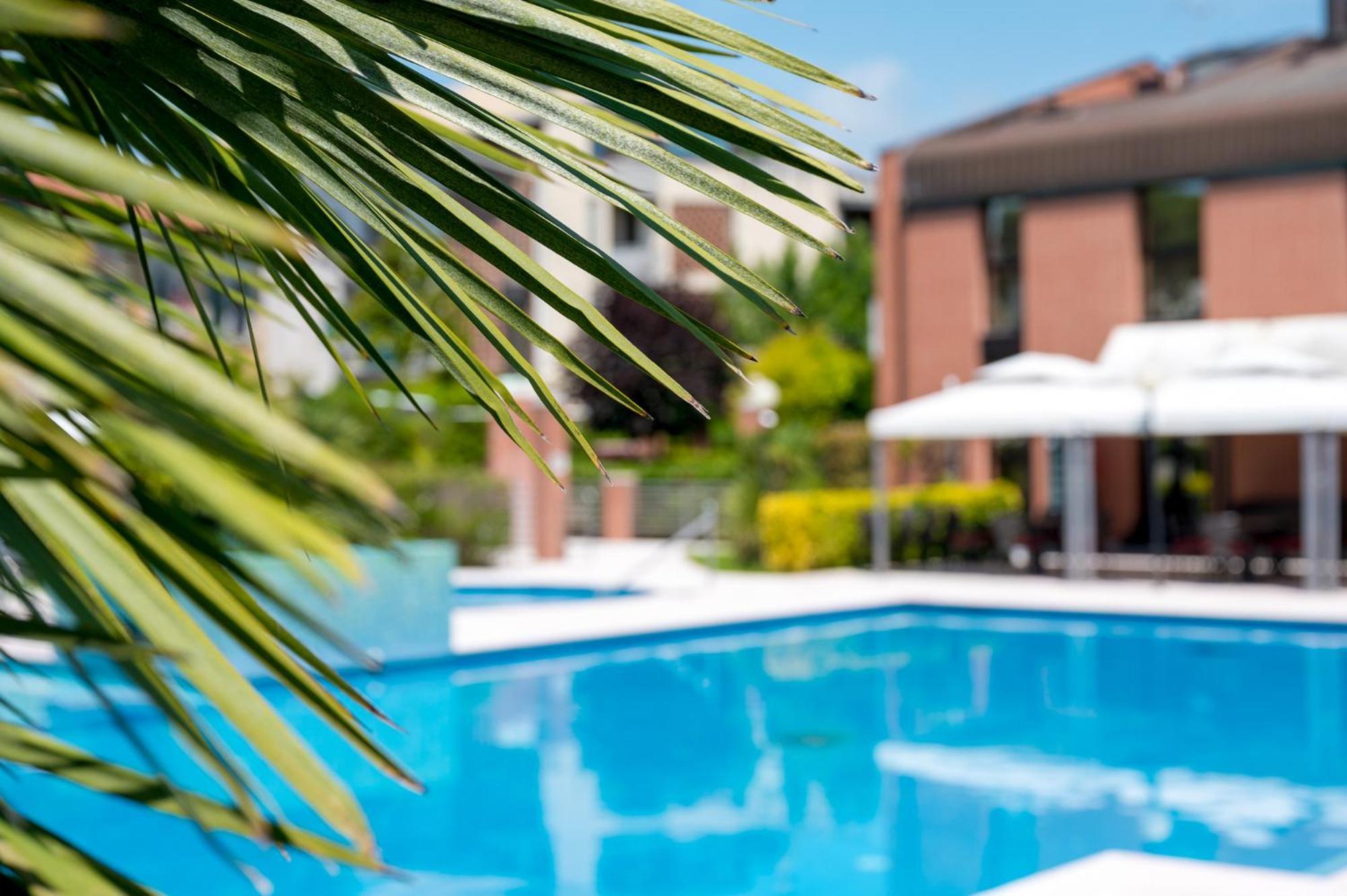 Db Villas Le Ville Del Lido Resort Lido di Venezia Exterior photo
