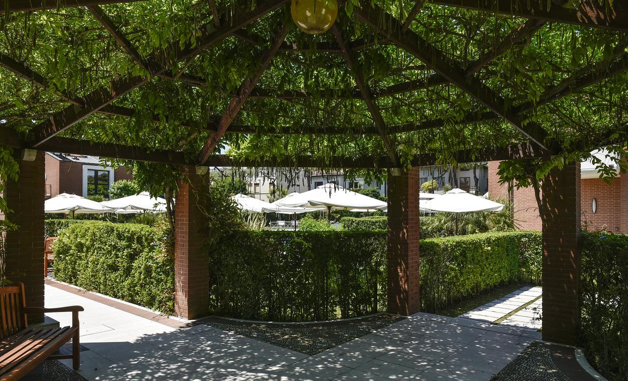 Db Villas Le Ville Del Lido Resort Lido di Venezia Exterior photo